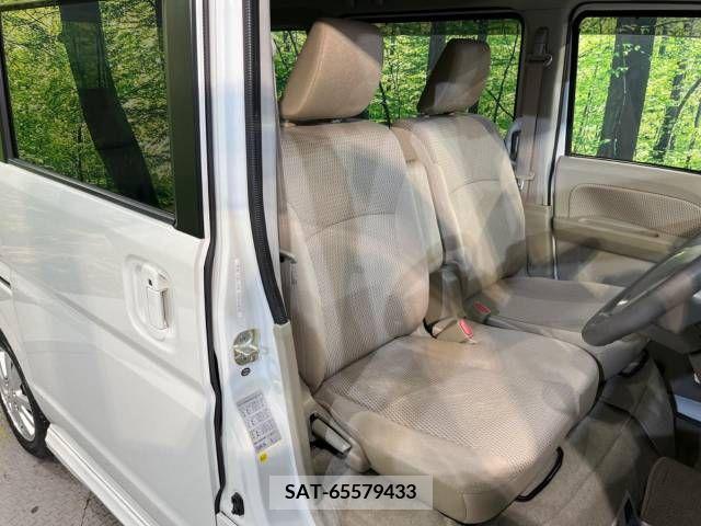 Suzuki EVERY WAGON 2017-03 268958-8