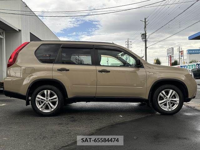 Nissan X-TRAIL 2010-09 208236-15