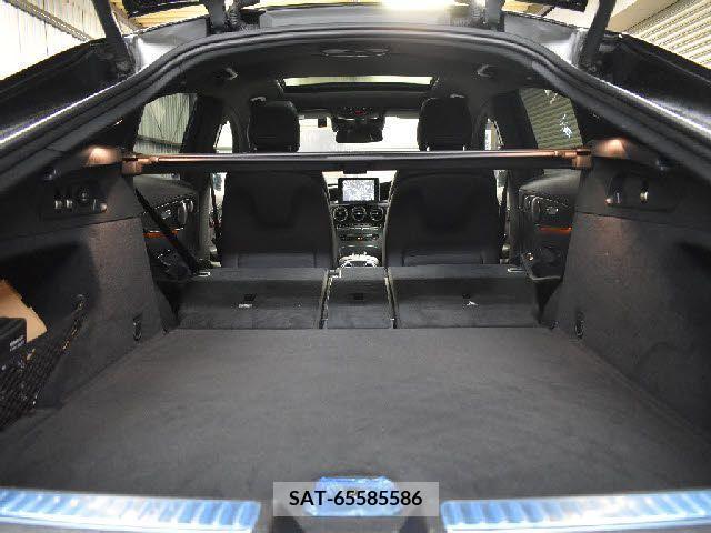 Amg C-CLASS 2019-03 292888-19