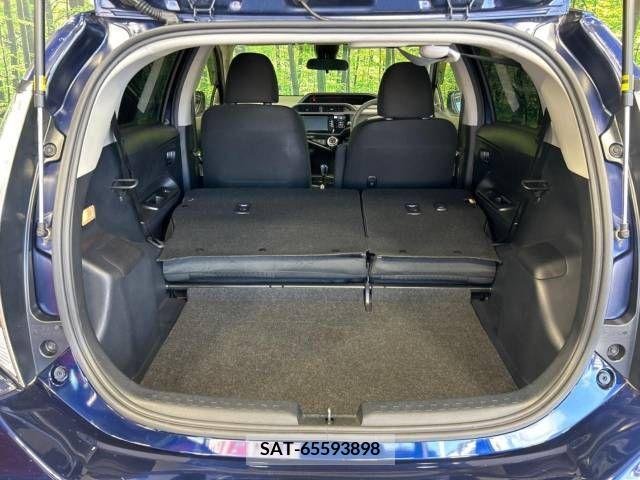 Toyota AQUA 2016-12 350330-10