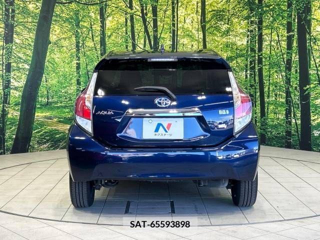 Toyota AQUA 2016-12 350330-15
