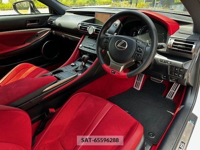 Lexus RC F 2019-07 275824-1