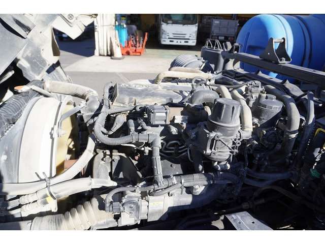 Nissan CONDOR 2014-03 421-12