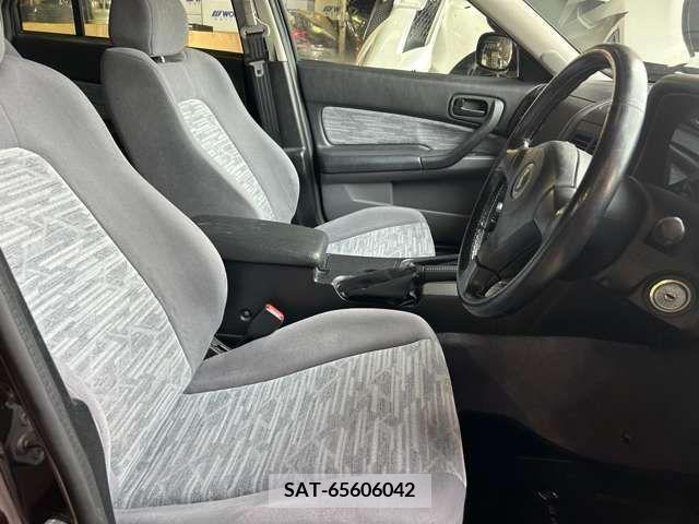 Nissan SKYLINE 2001-06 285210-10