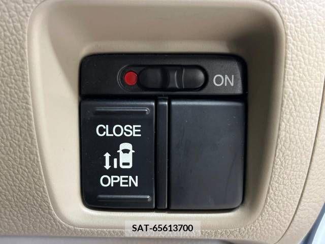 Honda N BOX 2013-03 306468-4