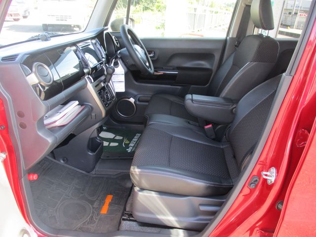 Suzuki HUSTLER 2016-03 11724-26