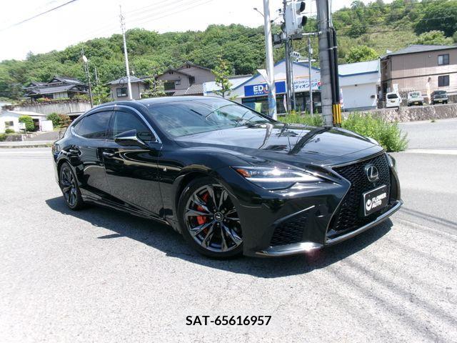 Lexus LS 2022-04 275502-3