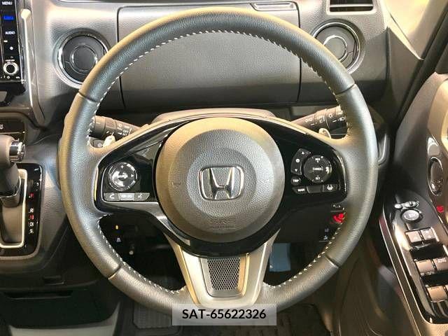 Honda N BOX CUSTOM 2022-11 338451-11