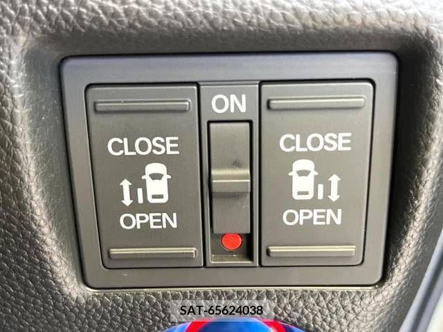 Honda N BOX CUSTOM 2018-01 364721-5