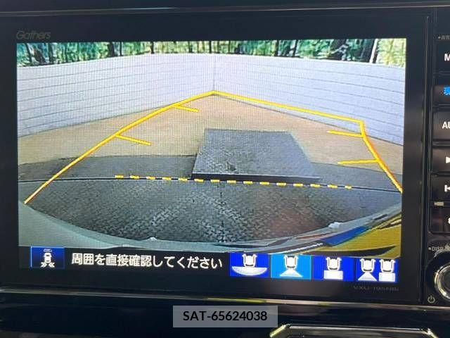 Honda N BOX CUSTOM 2018-01 364721-4
