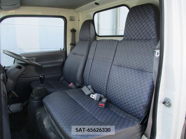 Nissan ATLAS 1996-08 260824-14