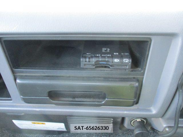 Nissan ATLAS 1996-08 260824-16