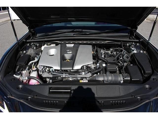 Lexus ES 2019-11 18681-17