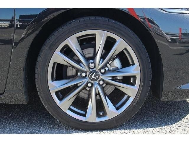 Lexus ES 2019-11 18681-9