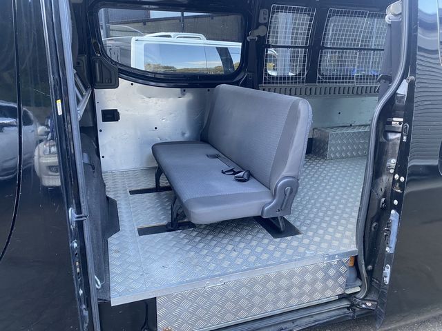 Nissan NV350 Caravan 2014-04 14921-14