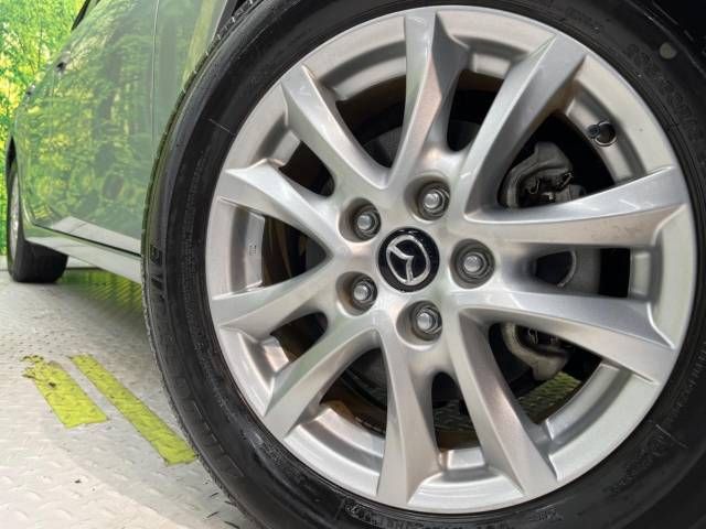 Mazda AXELA 2017-04 26884-13