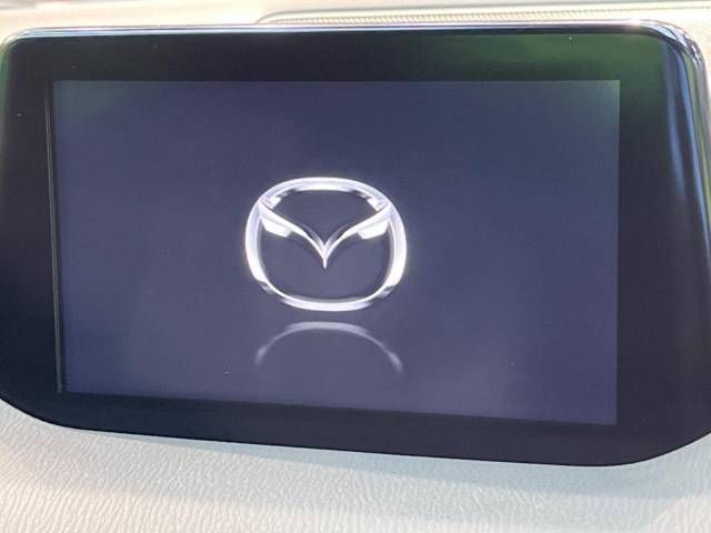 Mazda AXELA 2017-04 26884-2