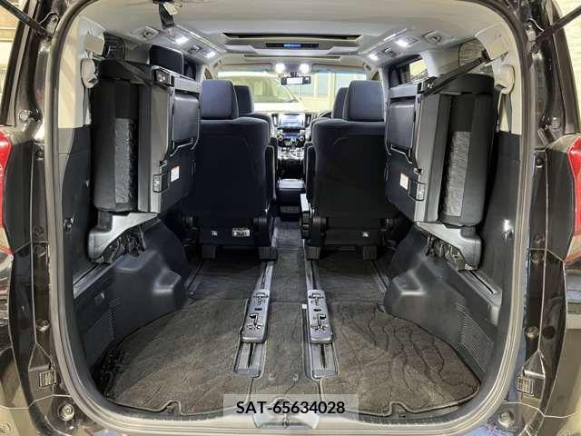 Toyota ALPHARD 2016-04 375039-19