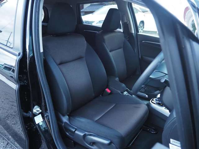 Honda FIT HYBRID 2014-11 193015-12