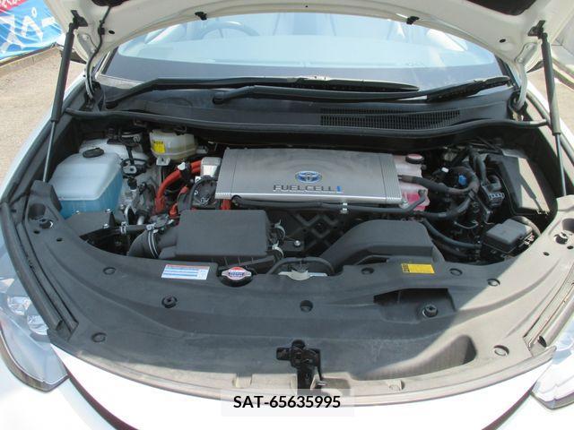 Toyota Mirai 2018-01 376759-24