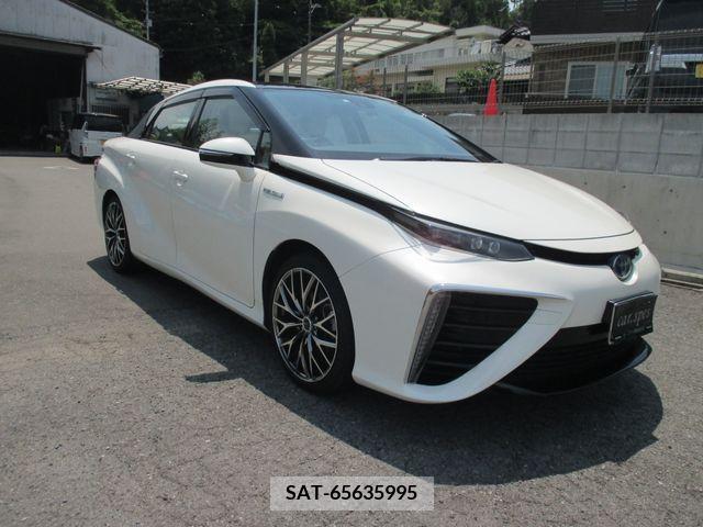 Toyota Mirai 2018-01 376759-2