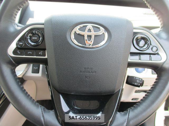 Toyota Mirai 2018-01 376759-20