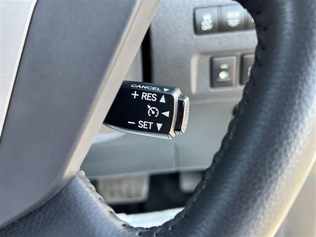Toyota VELLFIRE 2013-03 4700-13