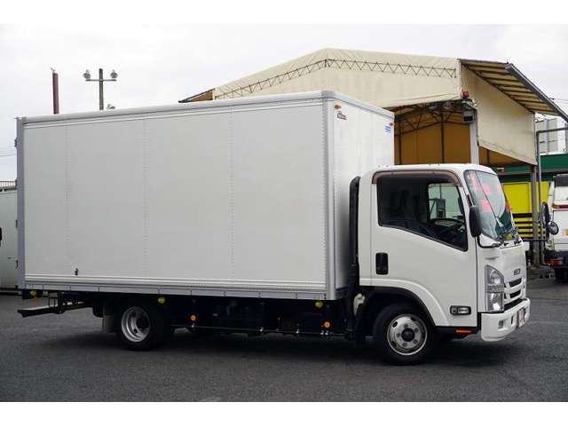 Isuzu ELF TRUCK 2018-01 195975-5