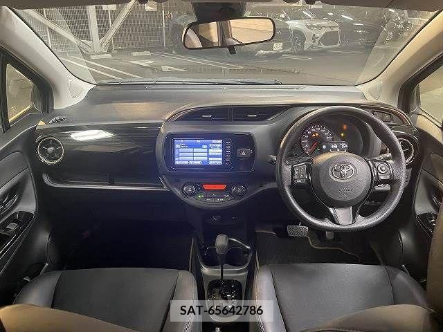 Toyota VITZ 2018-09 224725-1