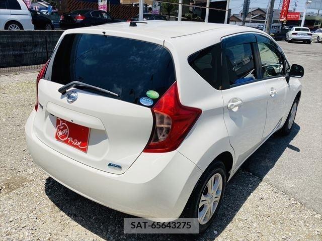 Nissan NOTE 2013-04 280042-4