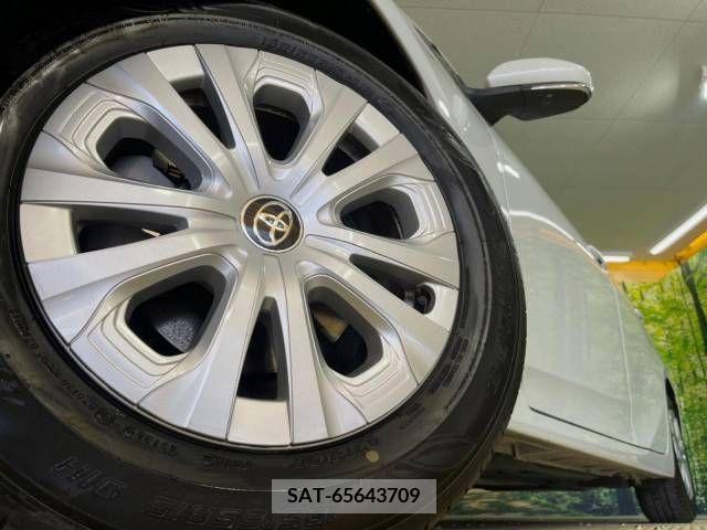 Toyota PRIUS 2021-06 221170-9