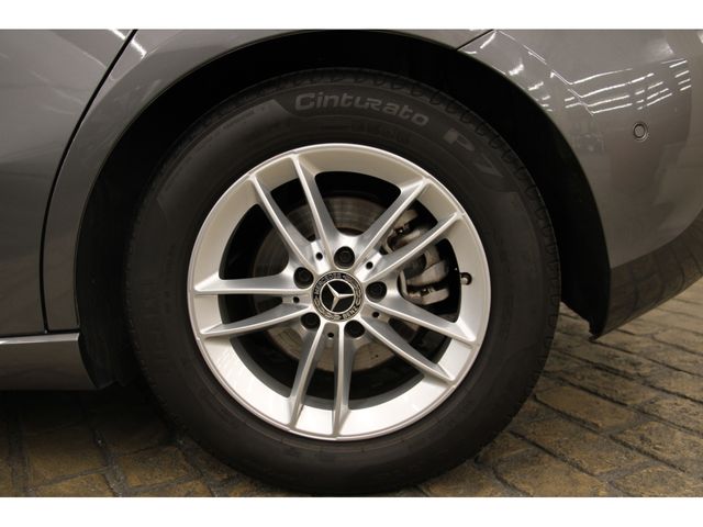 Mercedes Benz A-CLASS 2018-12 9703-28