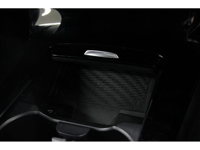Mercedes Benz A-CLASS 2018-12 9703-9