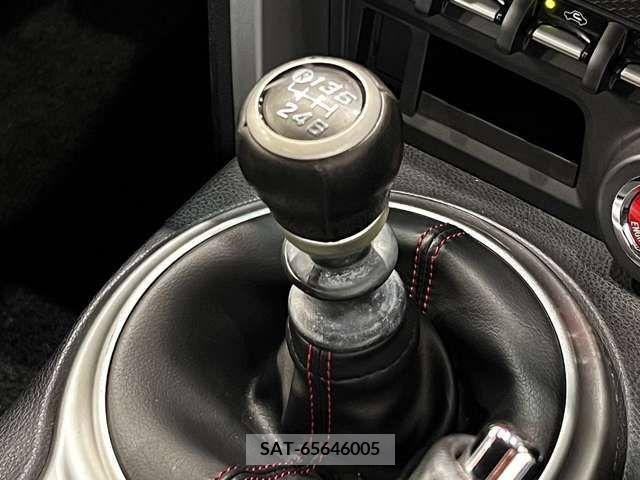 Subaru BRZ 2013-03 343155-4