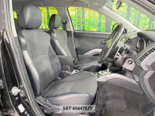 Mitsubishi OUTLANDER 2012-07 301461-8