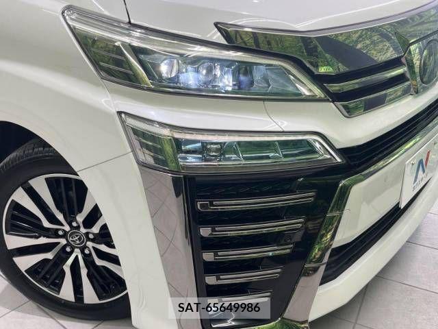 Toyota VELLFIRE 2018-01 369755-13