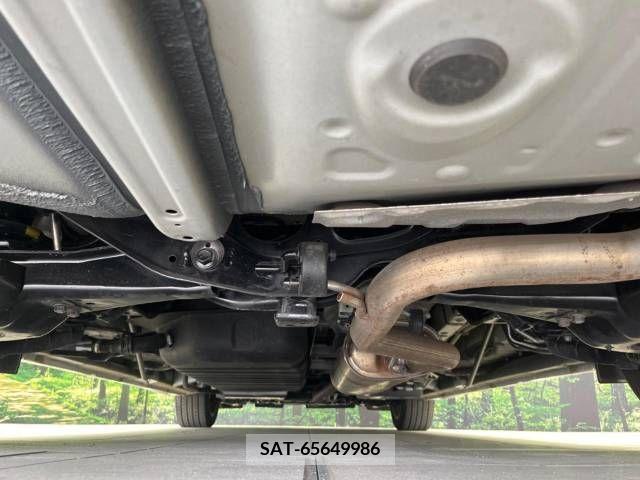 Toyota VELLFIRE 2018-01 369755-19