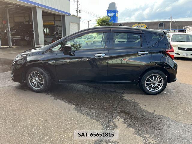 Nissan NOTE 2017-02 344845-7