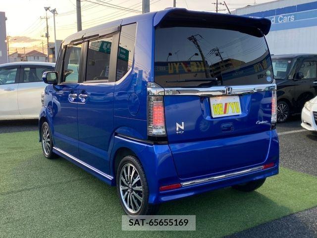 Honda N BOX CUSTOM 2017-05 209954-6