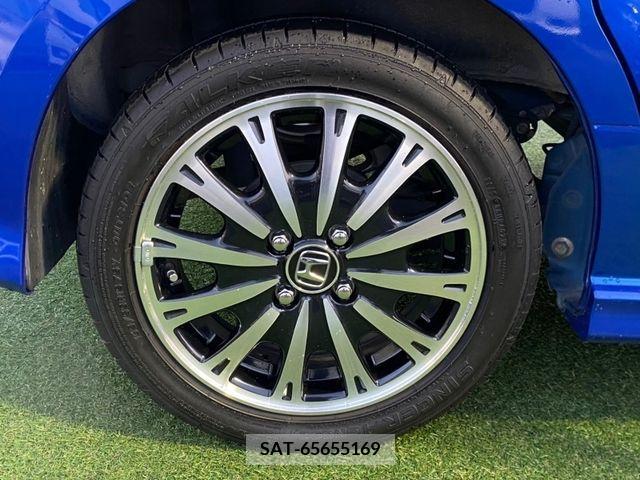 Honda N BOX CUSTOM 2017-05 209954-27