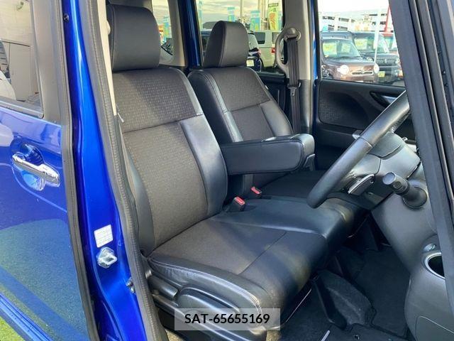 Honda N BOX CUSTOM 2017-05 209954-11