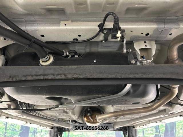 Suzuki SPACIA 2018-03 285791-19