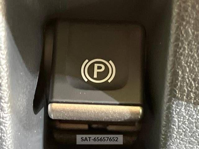 Lexus UX 2021-09 275877-6
