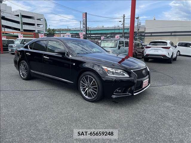 Lexus LS 2013-01 354240-6