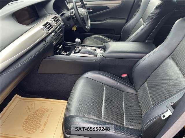 Lexus LS 2013-01 354240-4