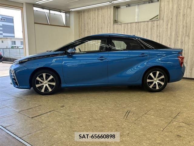 Toyota Mirai 2016-02 350901-21