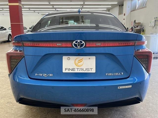 Toyota Mirai 2016-02 350901-18