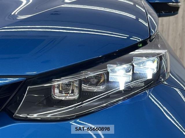 Toyota Mirai 2016-02 350901-13