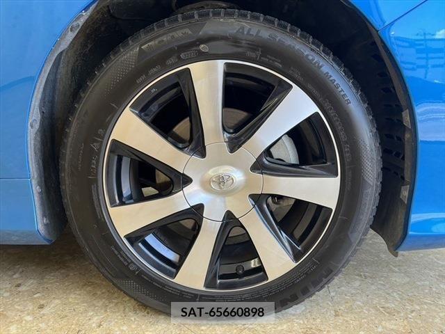Toyota Mirai 2016-02 350901-26