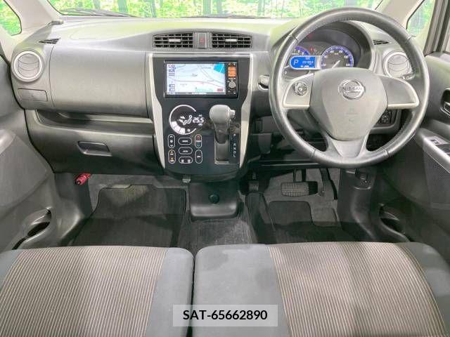 Nissan DAYZ 2014-02 390327-1
